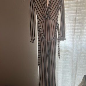 Vertical stripped jumpsuit!